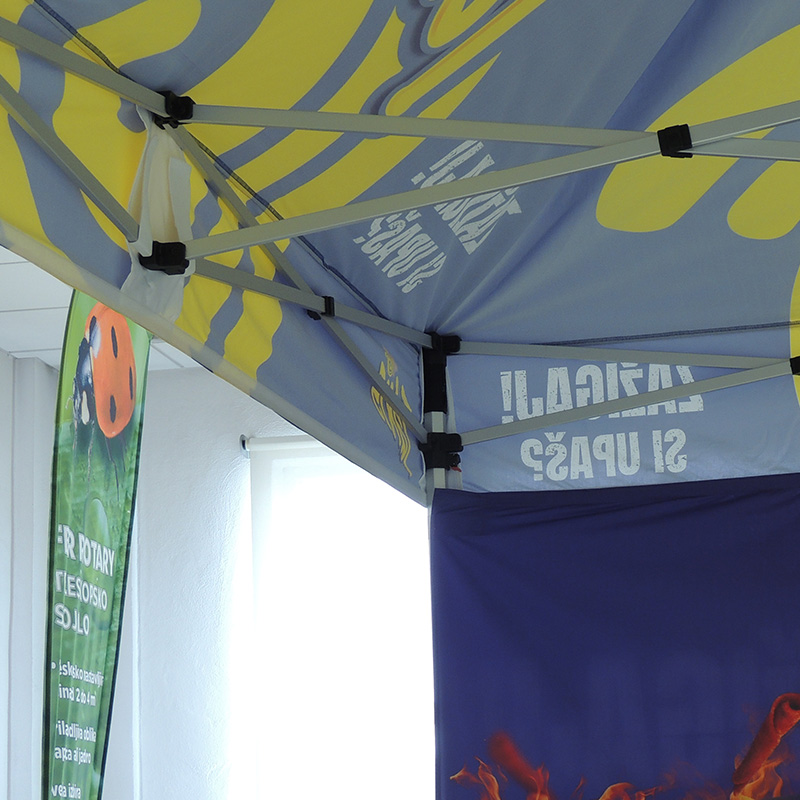 MH Promocijski šotor 3x3m - podrobnost pritrditve grafike