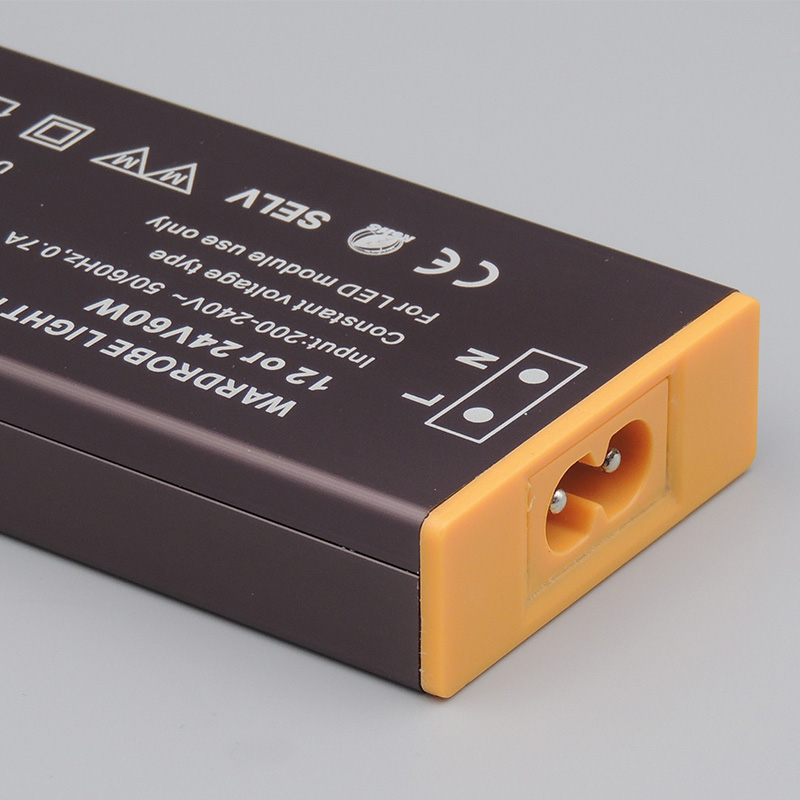 Napajalnik Cabinet Inside 12/24V - vhodni priključek